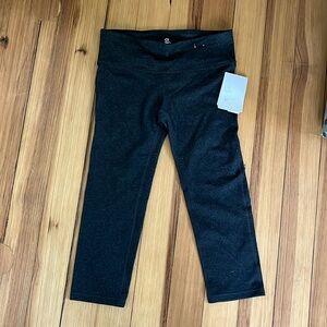 Brand new capri work out leggings